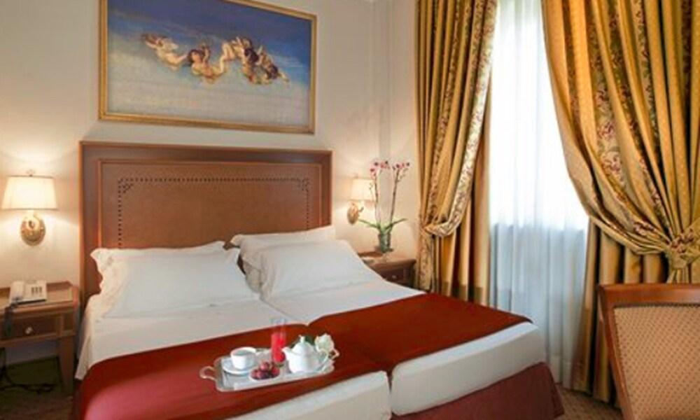 Pinewood Hotel Roma Exterior foto