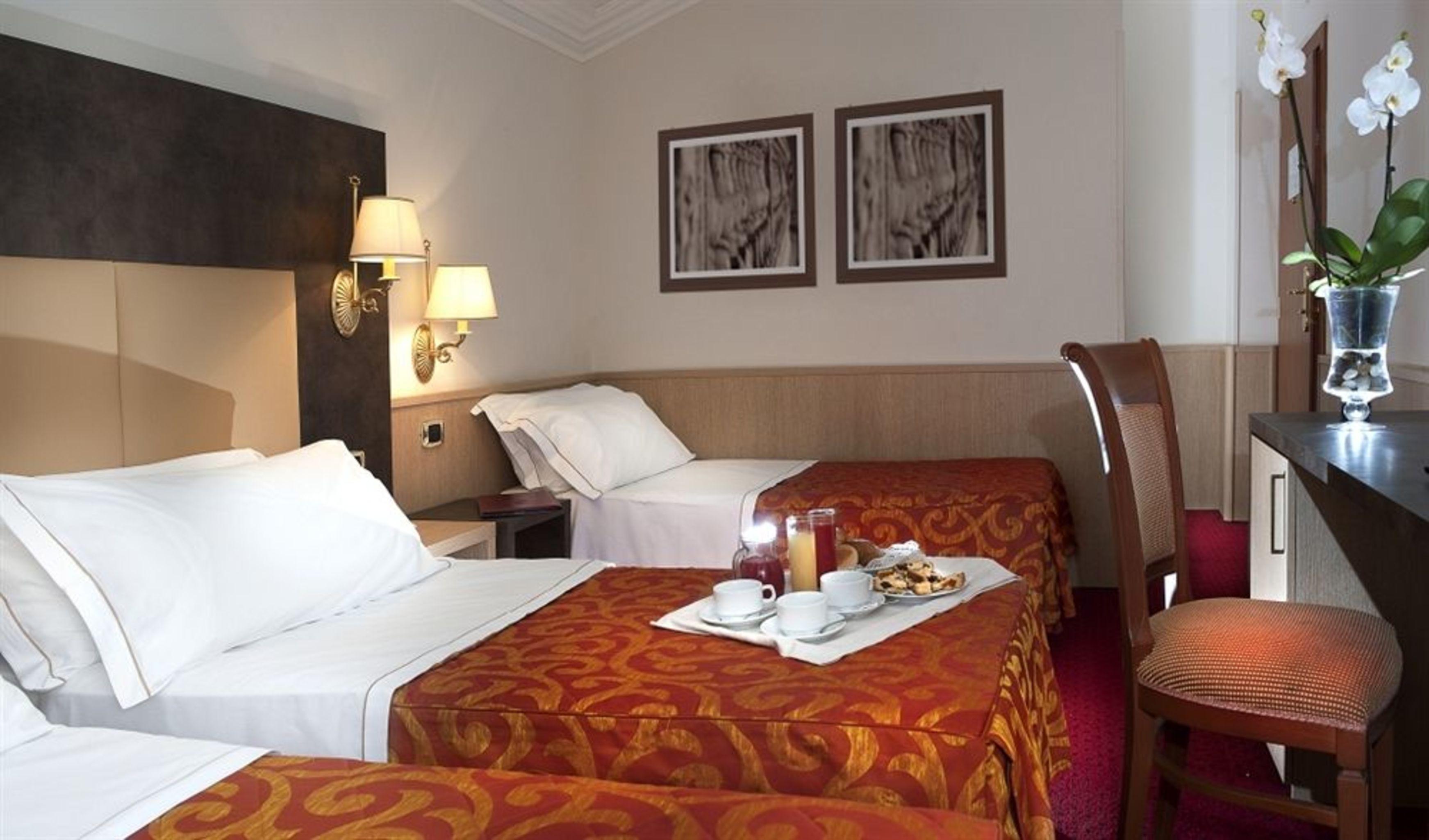 Pinewood Hotel Roma Exterior foto