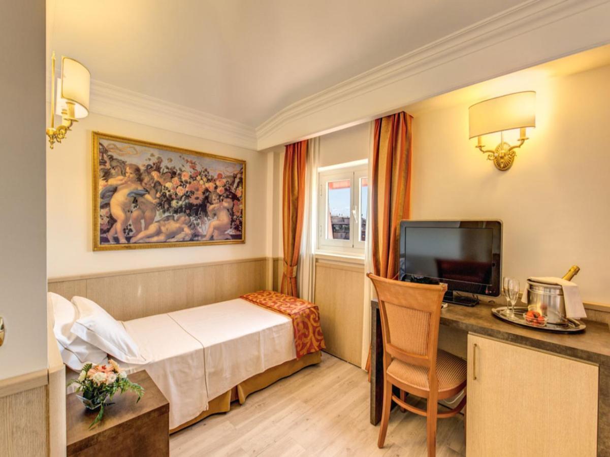 Pinewood Hotel Roma Exterior foto